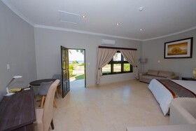 Sunbird Nkopola Lodge