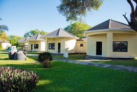 Sunbird Nkopola Lodge