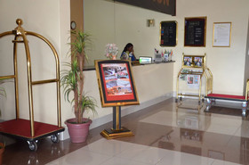 Riverside Hotel