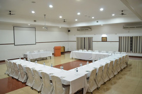 Riverside Hotel