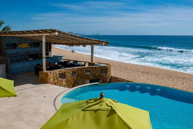 Soleado Beach & Spa Resort