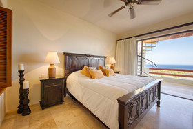 Alegranza Luxury Resort - All Master Suite