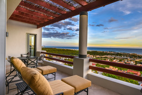 Alegranza Luxury Resort - All Master Suite