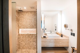 Bahia Hotel & Beach House
