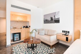Bahia Hotel & Beach House