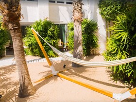 Bahia Hotel & Beach House