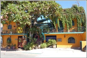 Cabo Inn Hotel