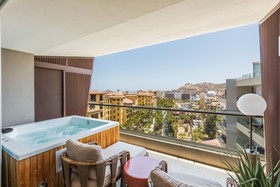 Corazón Cabo Resort & Spa