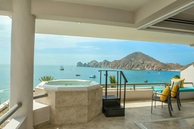 Corazón Cabo Resort & Spa