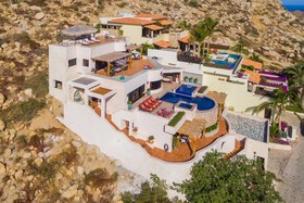 Casa Cascadas