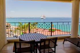 Casa Dorada Los Cabos Resort & Spa