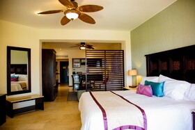 Casa Dorada Los Cabos Resort & Spa