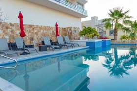 Cascadas De Pedregal 712 3 BR By Casago