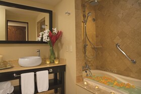 Dreams Los Cabos Suites Golf Resort & Spa