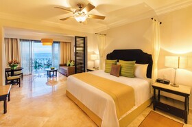 Dreams Los Cabos Suites Golf Resort & Spa