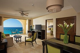 Dreams Los Cabos Suites Golf Resort & Spa