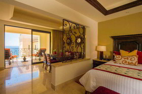 Grand Solmar Land's End Resort & Spa