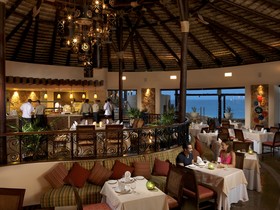 Grand Solmar Land's End Resort & Spa