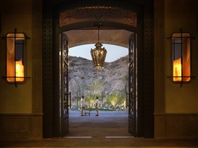 Grand Solmar Land's End Resort & Spa