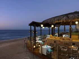 Grand Solmar Land's End Resort & Spa