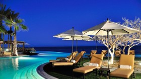 Grand Solmar Land's End Resort & Spa