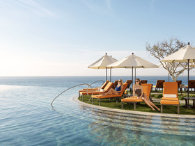 Grand Solmar Land's End Resort & Spa
