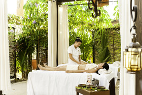 Hacienda Encantada Resort & Residences