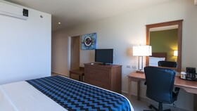 Holiday Inn Express Cabo San Lucas