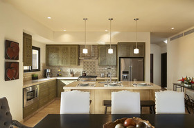 Home & Villas by Grand Solmar