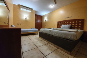 Hotel Colonos