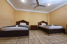 Hotel Colonos