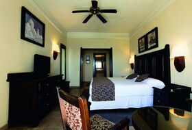 Hotel Riu Santa Fe