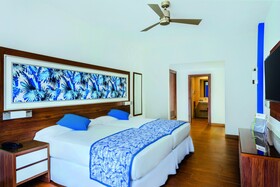Hotel Riu Santa Fe