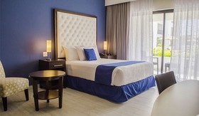 Medano Hotel and Suites