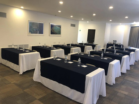 Medano Hotel and Suites