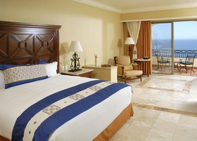 Pueblo Bonito Sunset Beach Golf & Spa Resort