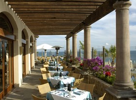 Pueblo Bonito Sunset Beach Golf & Spa Resort