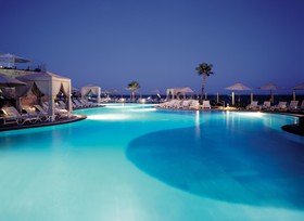 Pueblo Bonito Sunset Beach Golf & Spa Resort