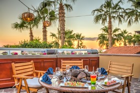 Pueblo Bonito Sunset Beach Golf & Spa Resort