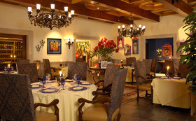 Pueblo Bonito Sunset Beach Golf & Spa Resort