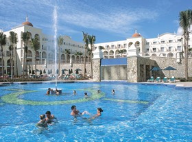 Hotel Riu Palace Cabo San Lucas