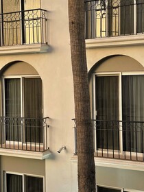 Seven Crown Express & Suites