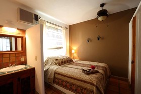 The Bungalows Hotel