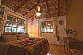 The Bungalows Hotel