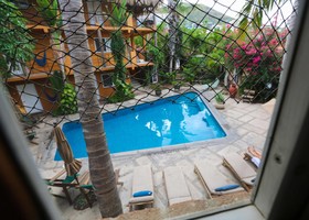The Bungalows Hotel