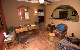 The Bungalows Hotel