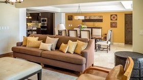 Ventanas Hotel & Residences