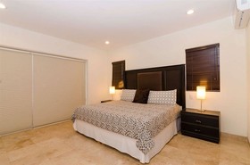 Ventanas Hotel & Residences
