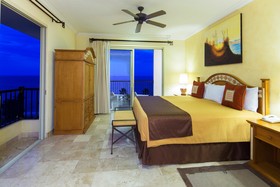Villa del Arco Beach Resort & Spa