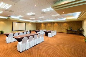 Villa del Arco Beach Resort & Spa